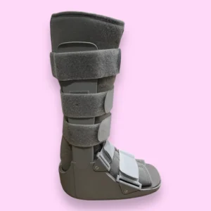 "Oapl" Tall Ankle Moon Boot (Small) - Used
