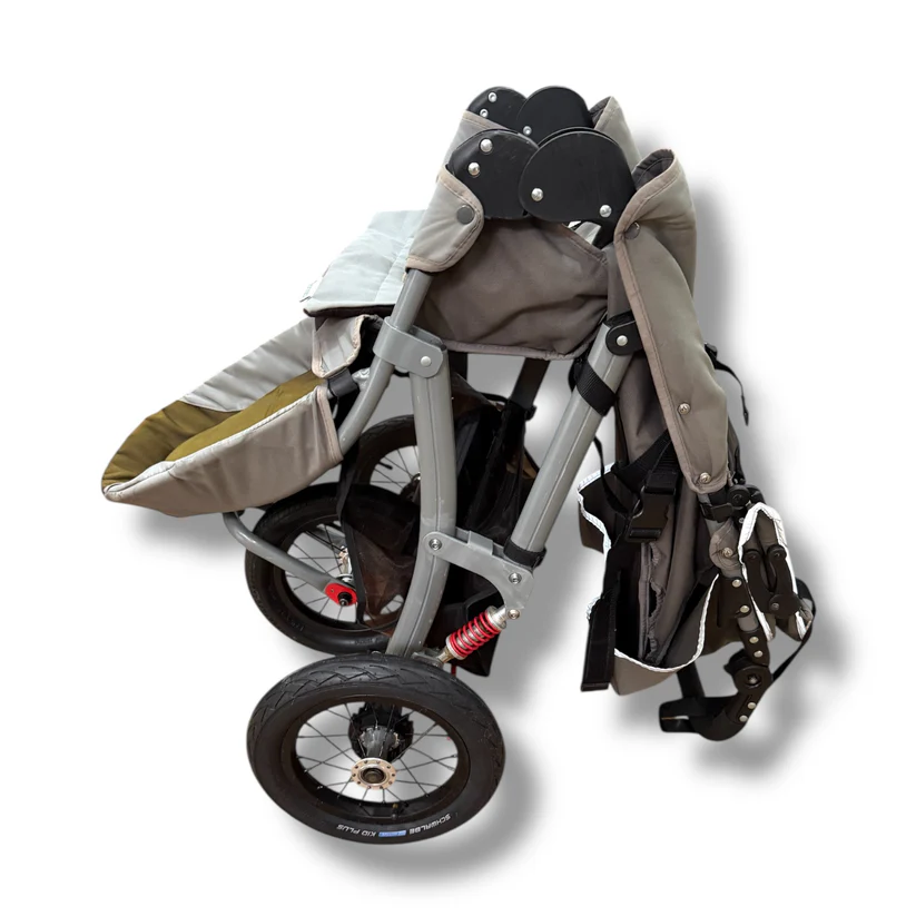 "Special Tomato" Jogger - Used - Image 8