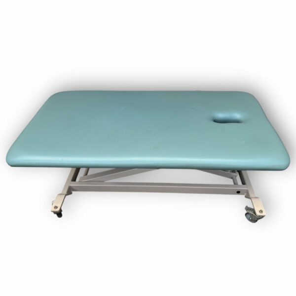 Paediatric Electric Plinth - Used - Image 2