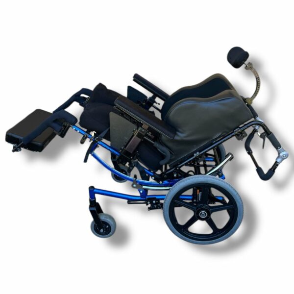 "Quickie - Iris" Tilt-In-Space Transit/Push Wheelchair - Used - Image 5
