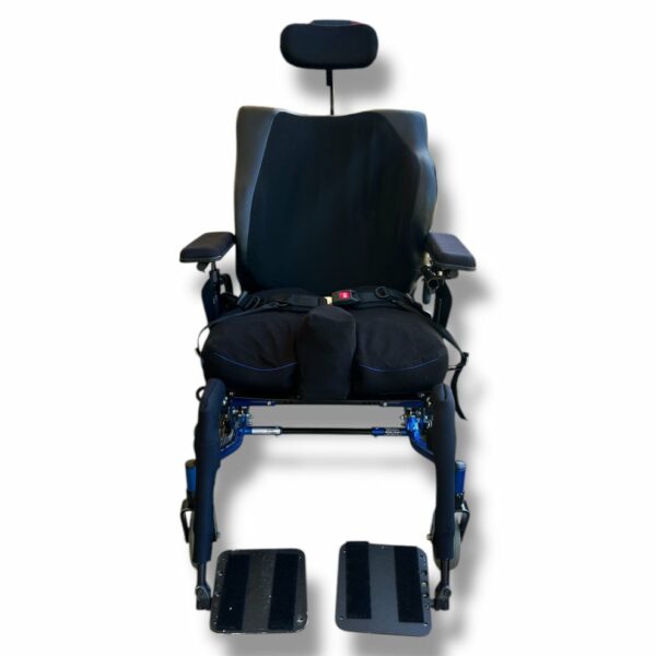 "Quickie - Iris" Tilt-In-Space Transit/Push Wheelchair - Used - Image 6